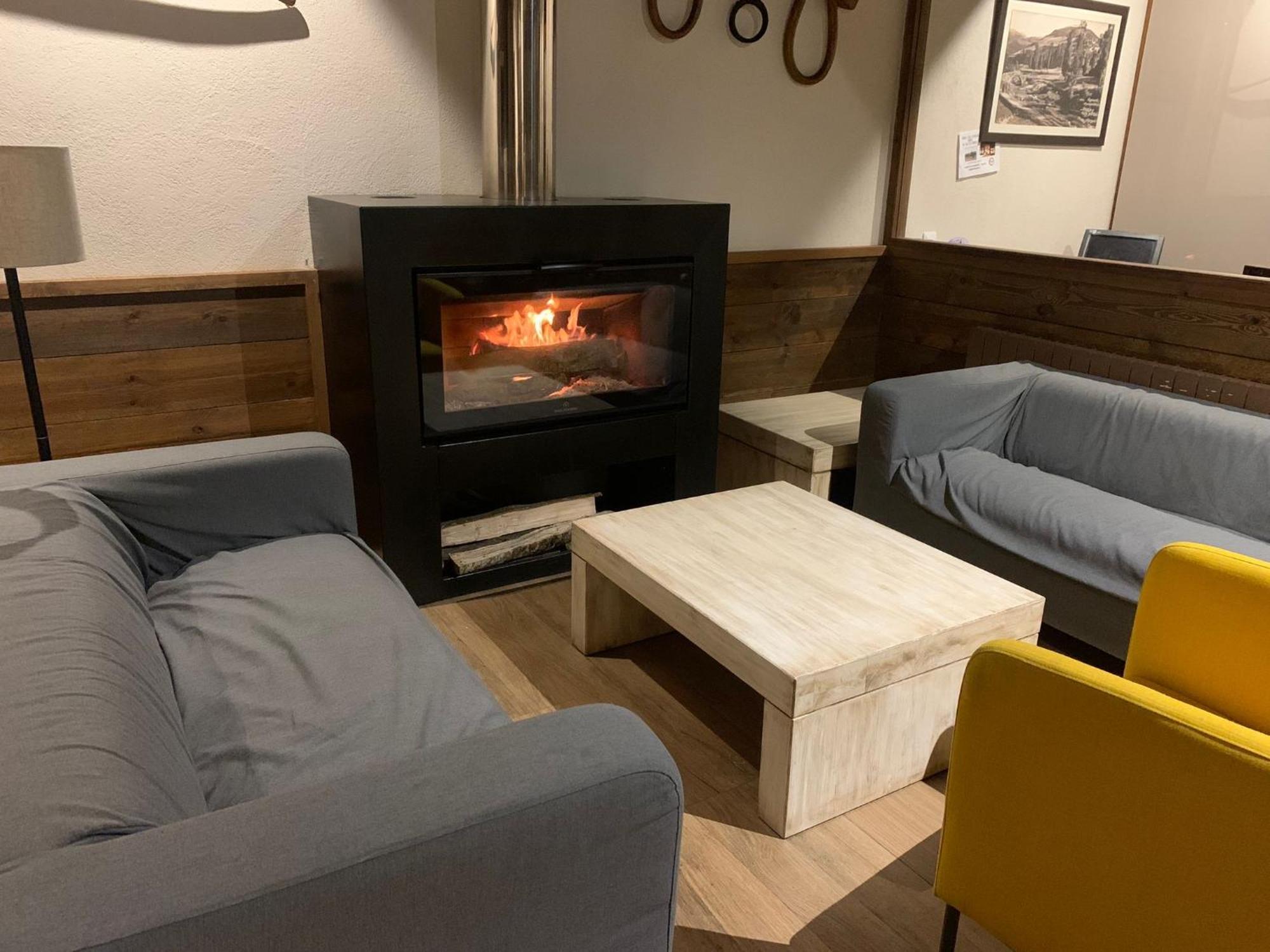 Hostal El Quinta Espinavell Kültér fotó